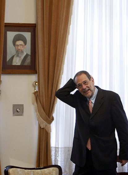 Javier Solana, en un descanso de las negociaciones mantenidas en Teherán el 14 de junio.