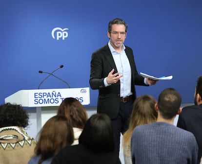 El portavoz del PP, Borja Sémper, en la sede de su partido en Madrid. 