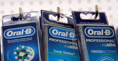 Cabezales de cepillo de dientes Oral-B, de Procter &amp; Gamble.