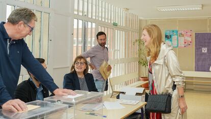 La alcaldesa de Castellón y candidata socialista a la reelección, Amparo Marco, durante la votación del pasado domingo.