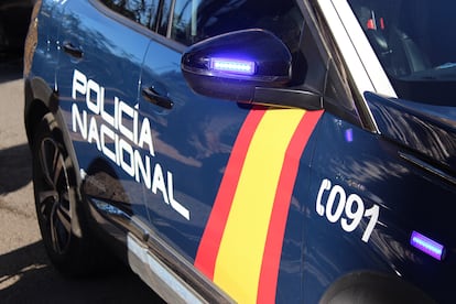Imagen de archivo de un vehículo de la Policía Nacional.