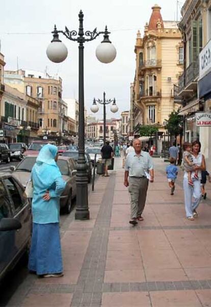 Imagen de una céntrica calle de Melilla.