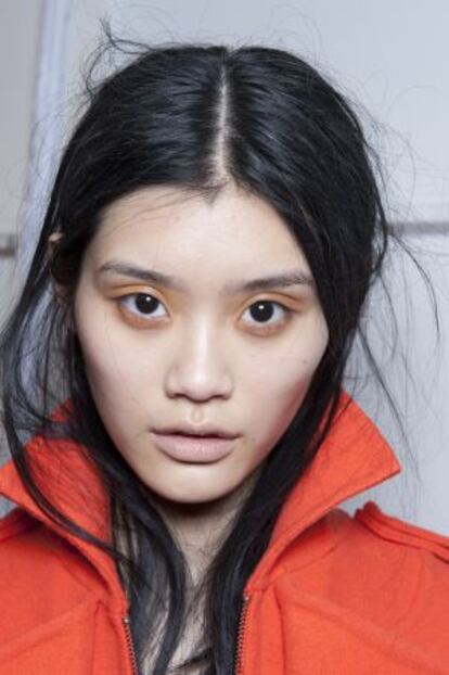 Digital Fashion Shows.