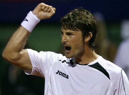 Juan Carlos Ferrero festeja un punto en el reciente torneo de Buenos Aires, que ganó