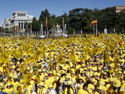 Miles de personas en la celebración del 75 aniversario de la ONCE.