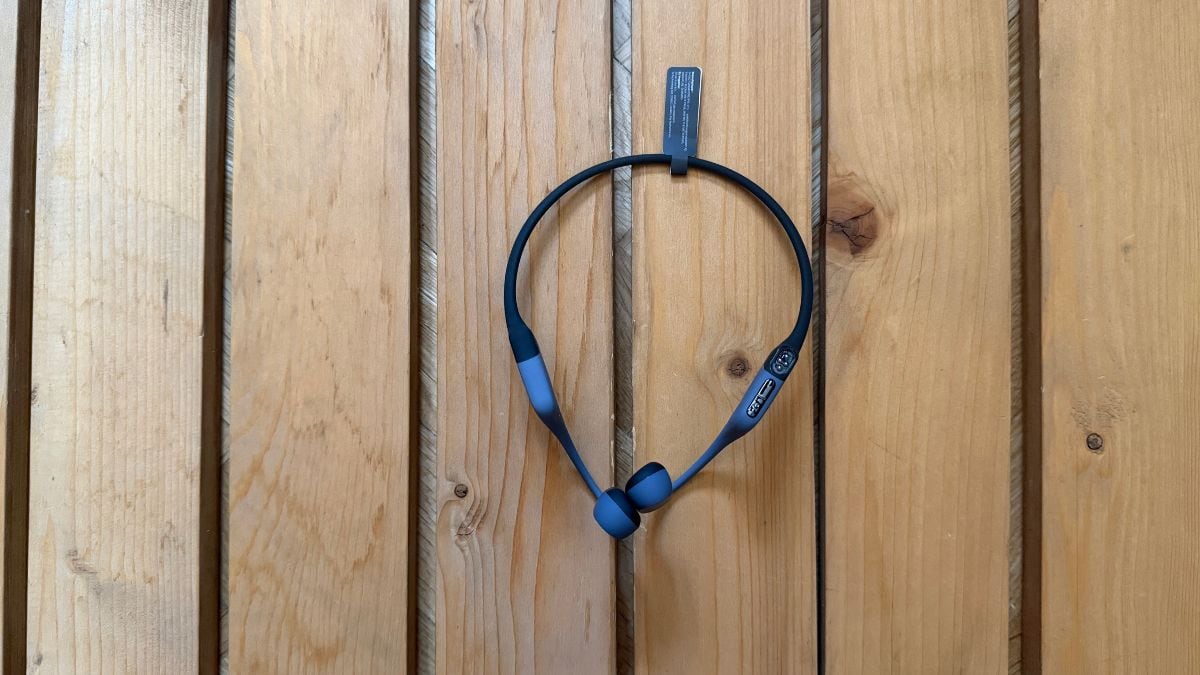 Auriculares sumergibles Shokz OpenSwim Pro.
