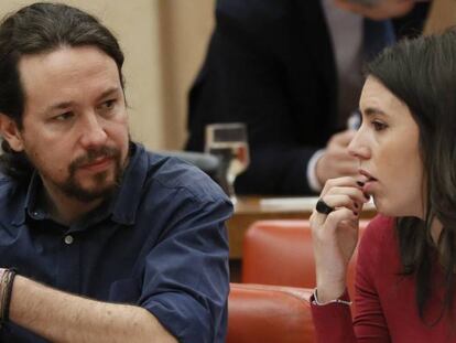 Pablo Iglesias e Irene Montero en el Congreso.