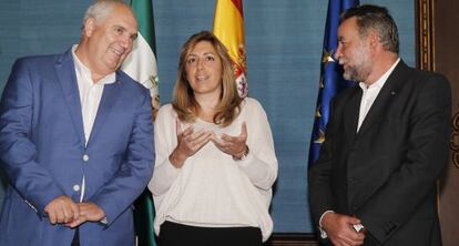 Susana D&iacute;az, con Carbonero (CC OO) y Fern&aacute;ndez Sevilla.