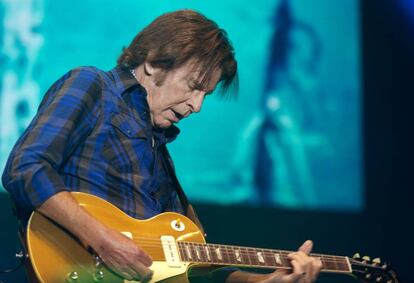 John Fogerty, durante su concierto en el Azkena Rock Festival.