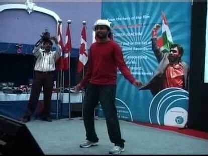 Cantando Karaoke durante 100 horas