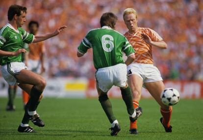 Holanda, durante un partido contra Irlanda de la Eurocopa de 1988.