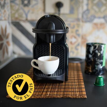 Hemos probado cuatro modelos diferentes de cafeteras de cápsulas para que elijas la que más se adapta a ti.