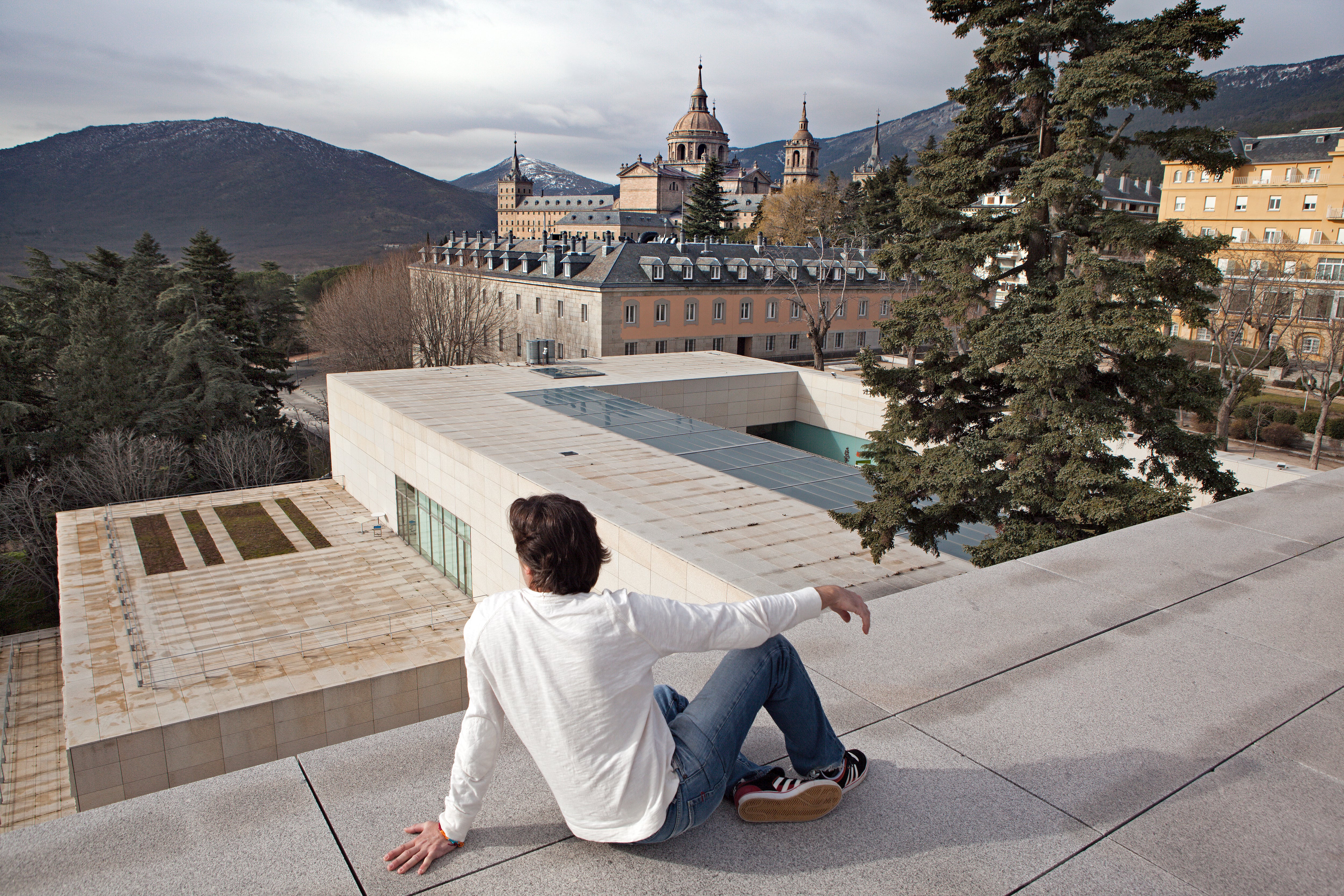 Una ruta por San Lorenzo de El Escorial sin pisar su famoso monasterio 