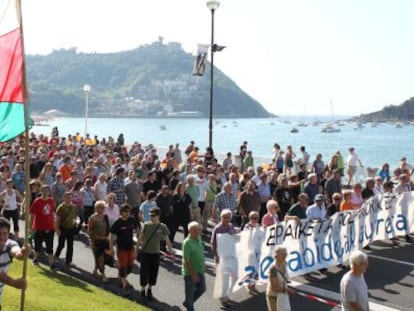 Manifestación en San Sebastián para apoyar a los encausados en el 'caso Bateragune'