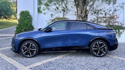 DS Nº8, el nuevo eléctrico que promete viajes sin ansiedad