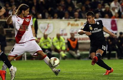 El segundo gol, obra de James Rodríguez.