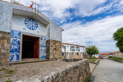 Iglesia de la Isla de Ons, en Pontevedra (Galicia, Espa?a).