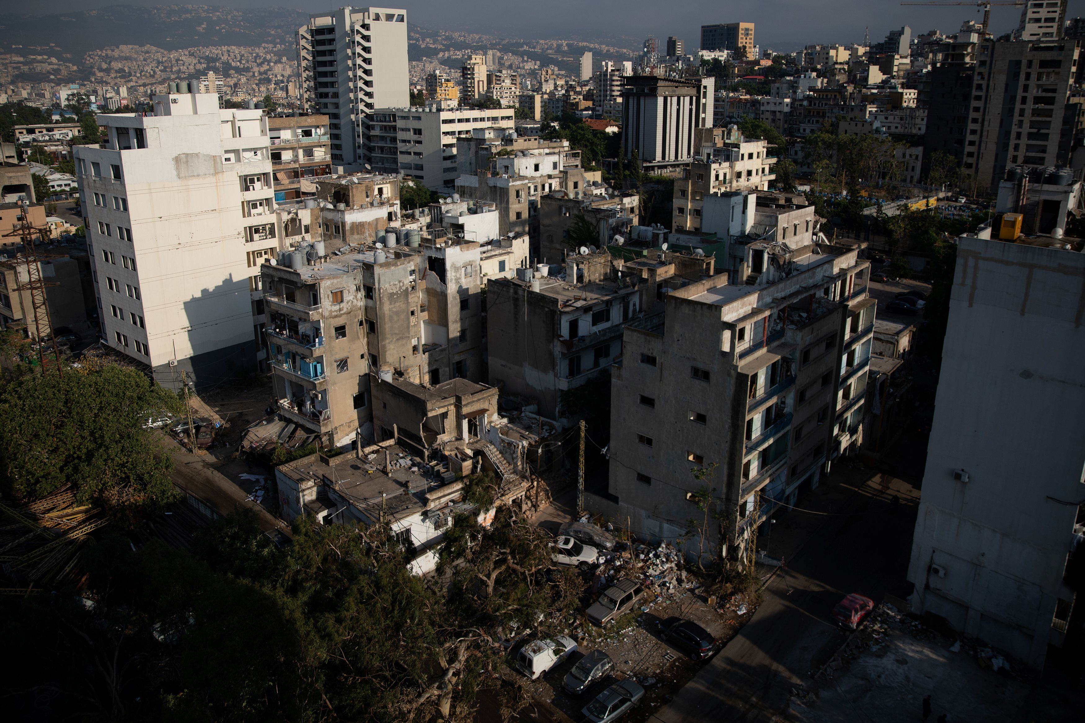 Edificios del barrio de Karantina de Beirut dañados por la explosión en el puerto el 13 de agosto de 2020.