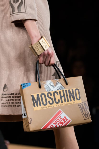 Moschino clp RF17 9297