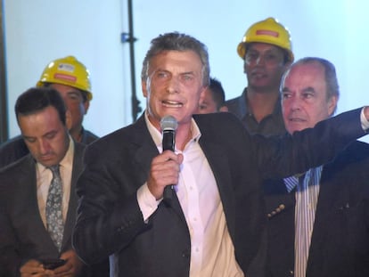 O presidente Mauricio Macri inaugura uma obra da Odebrecht em Córdoba.