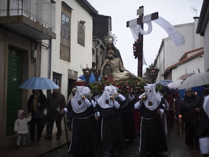 Procesión de la Quinta Angustia, que se celebra el Viernes Santo en Santiago de Compostela.