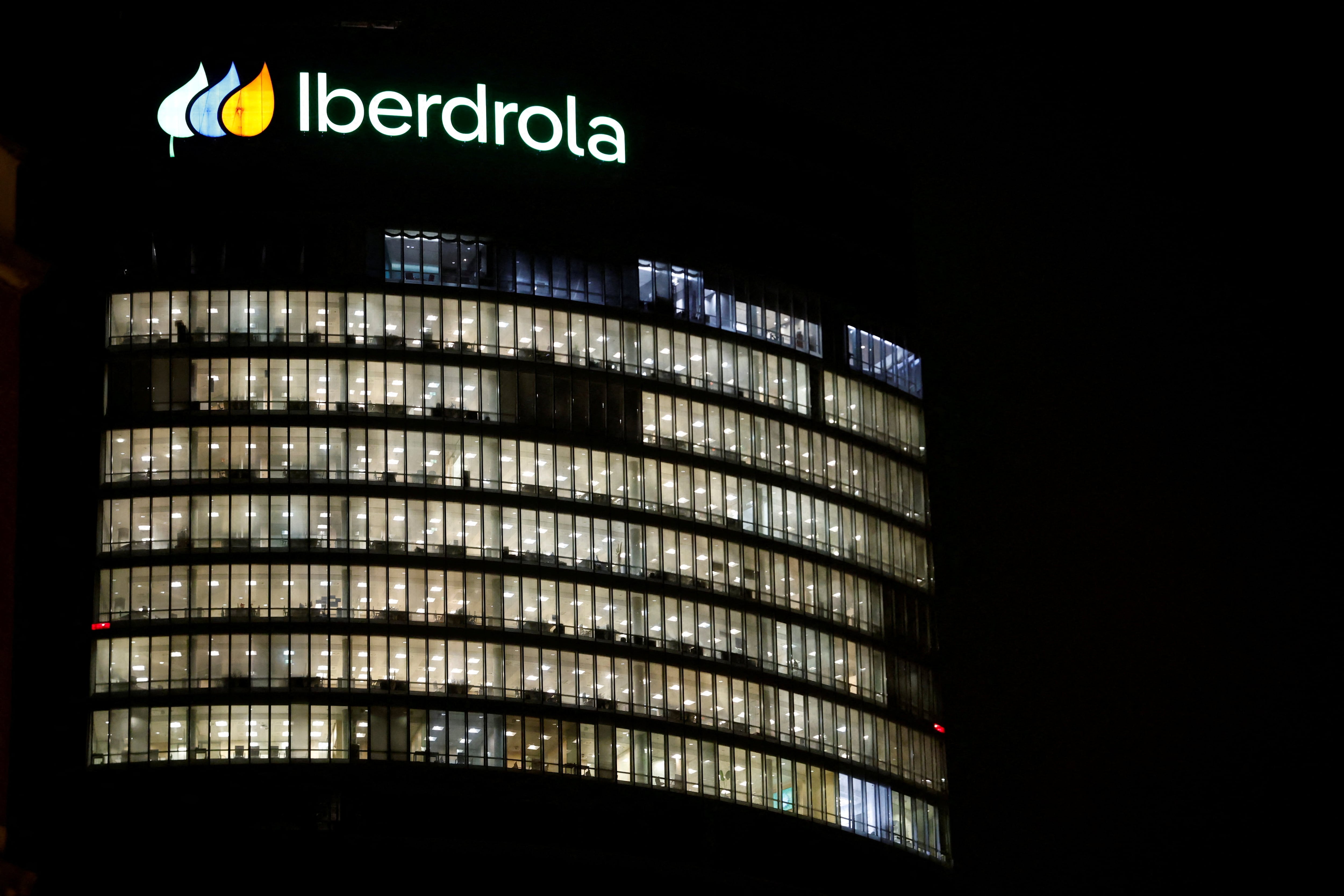 Iberdrola baraja la venta de su negocio en Polonia por hasta 400 millones