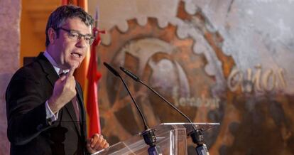 El ministro de Industria y Energ&iacute;a, &Aacute;lvaro Nadal, durante un acto en Burgos el 17 de noviembre.