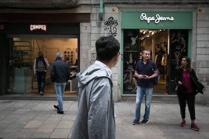 Comercios de la calle de Montcada.