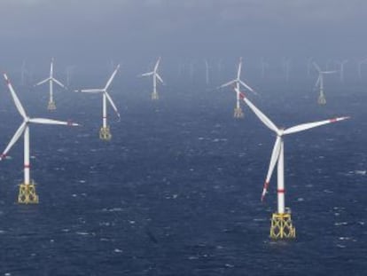 Parque e&oacute;lico en el mar del Norte, en Alemania.