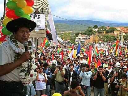 El presidente Evo Morales durante un mitin a favor del <i>sí</i> en el referéndum el martes en la ciudad de Tarija (sur de Bolivia).