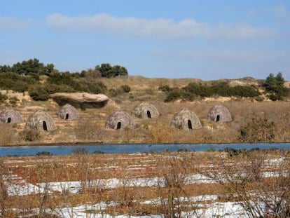 Infografía que muestra cómo debió de ser el campamento tarraconense de Molí del Salt, en el municipio de Vimbodí i Poblet.