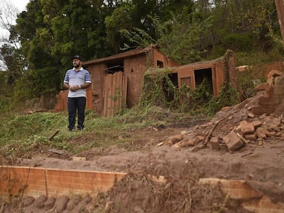 Morador de Gesteira, a 60km de Mariana, perdeu a casa após a onda de lama.