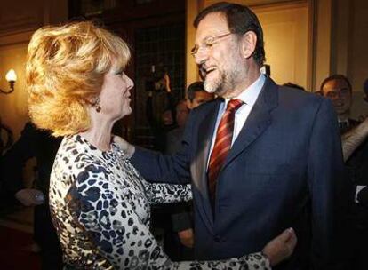 Esperanza Aguirre y Mariano Rajoy, hace unos días en el Foro <i>Abc.</i>