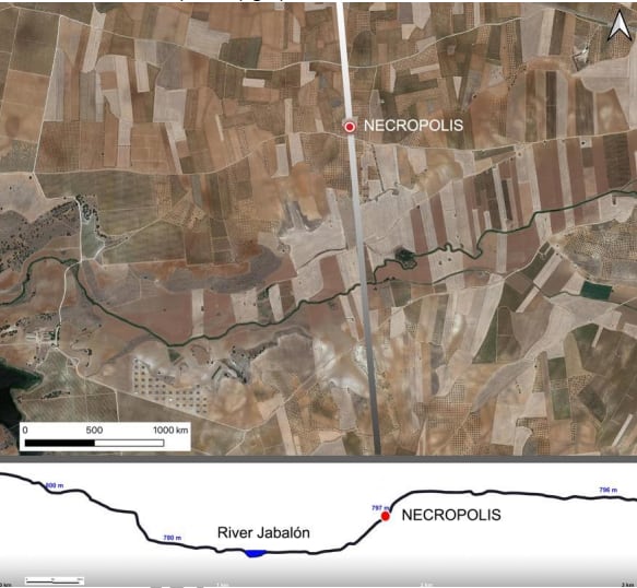 Situación de la necrópolis en el valle del río Jabalón.