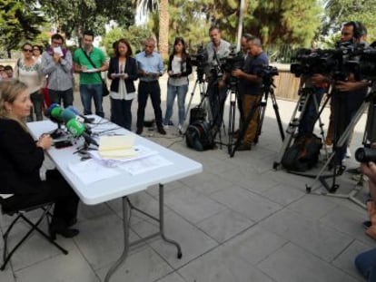 La magistrada en excedencia, Victoria Rosell, candidata de Podemos, durante la rueda de prensa que ofreció este viernes.