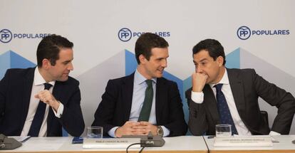 Pablo Casado preside la reunión del comité ejecutivo nacional junto a Juan Manuel Moreno.