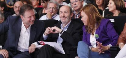 Marcelino Iglesias, Alfredo Pérez Rubalcaba y Leire Pajín.