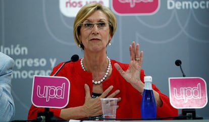 La líder de UPyD, Rosa Díez, hoy, en la sede del partido.