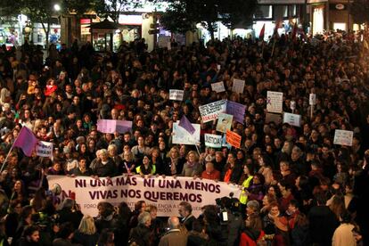 Cabecera de la manifestación contra la violencia de género en Madrid.