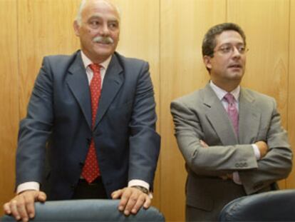 Fernando Díaz-Robles, ex concejal de Urbanismo de Alcorcón, junto al ex alcalde Pablo Zúñiga.