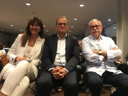 La presidenta del Parlament, Laura Borràs; el expresidente de la Generalitat Quim Torra y el exvicepresidente de la Generalitat y exlíder de ERC Josep Lluís Carod-Rovira en un acto conmemorativo por los 100 años de Estat Català.