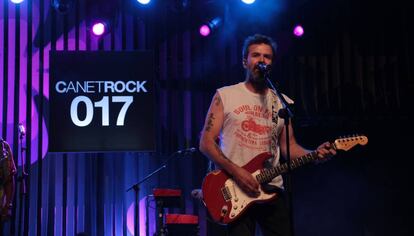 Pau Donés de Jarabe de Palo, en plena actuación del Canet Rock.