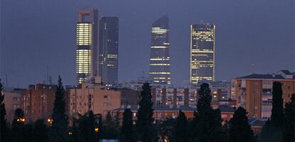 Las cuatro torres son la excepción: la mayor parte de los inmuebles que salen al mercado son los de segunda mano que han bajado de precios.