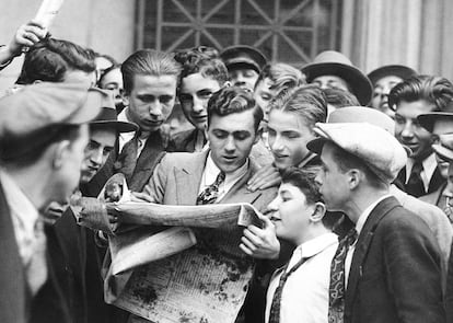 24 de octubre de 1929. Wall Street colapsó en el llamado Jueves Negro. Hasta los más jóvenes compraron prensa ese día.