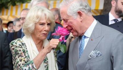 Camila de Cornualles y el príncipe Carlos.