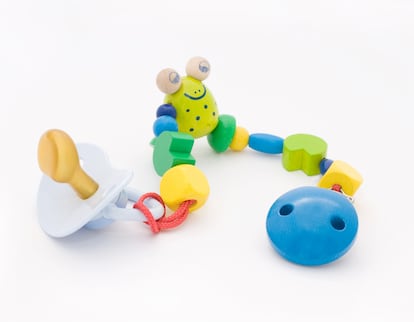 En algunos productos para niños se identificaron riesgos graves, como advertencias contradictorias con el uso previsto del producto, posibles peligros químicos y asfixia.