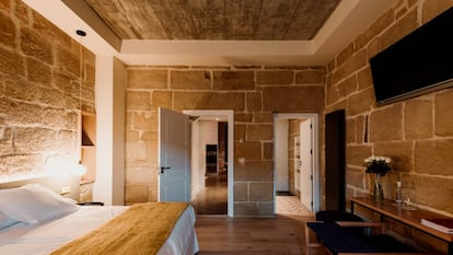 Una de las habitaciones del Palacio Condes de Cirac, en Villalba de Rioja (La Rioja).