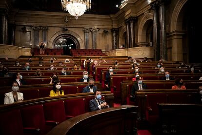 Momento del pleno del Parlamento de Cataluña de ayer.