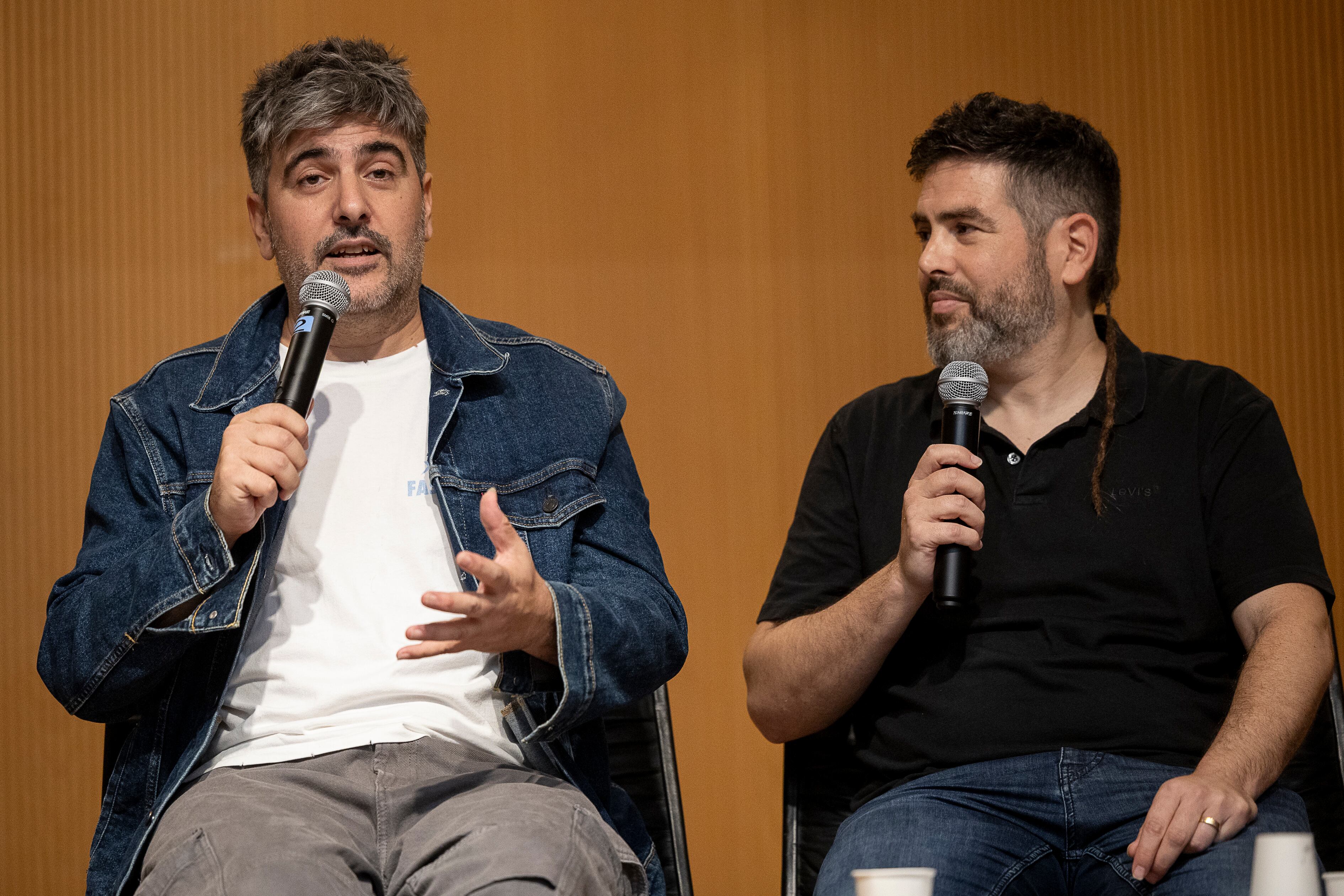 Los hermanos Muñoz, en un momento de la presentación.
