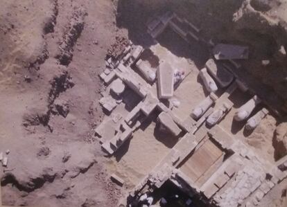 Vista aérea de la tumba principal de la Necrópolis Alta de Oxirrinco, en Egipto Medio.